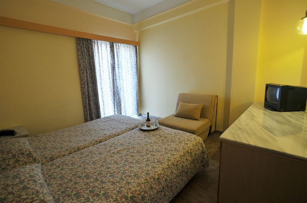 Ilis Hotel Ancient Olympia Екстериор снимка